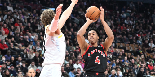 Jazz vänder Raptors 126-119: Mitchell och Clarkson kombinerar för shutout