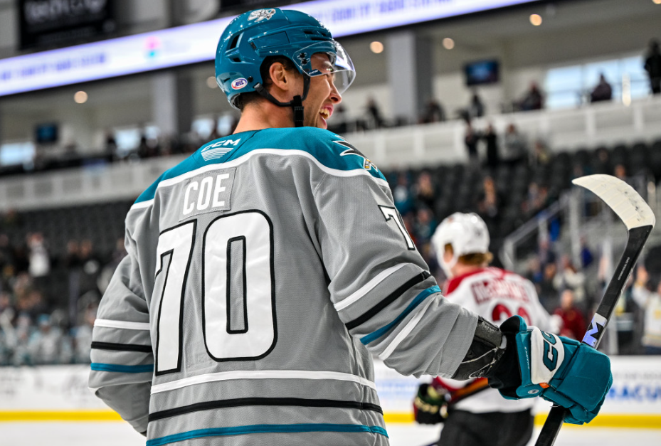 San Jose Sharks skriver under Brandon Coe på ett ettårigt tvåvägskontrakt